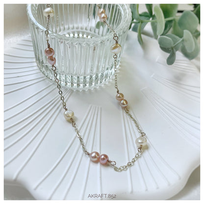 Minimalist blush pink and white Pearl Choker/ Necklace 