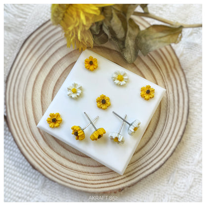 Sunflower Small Ear Stud