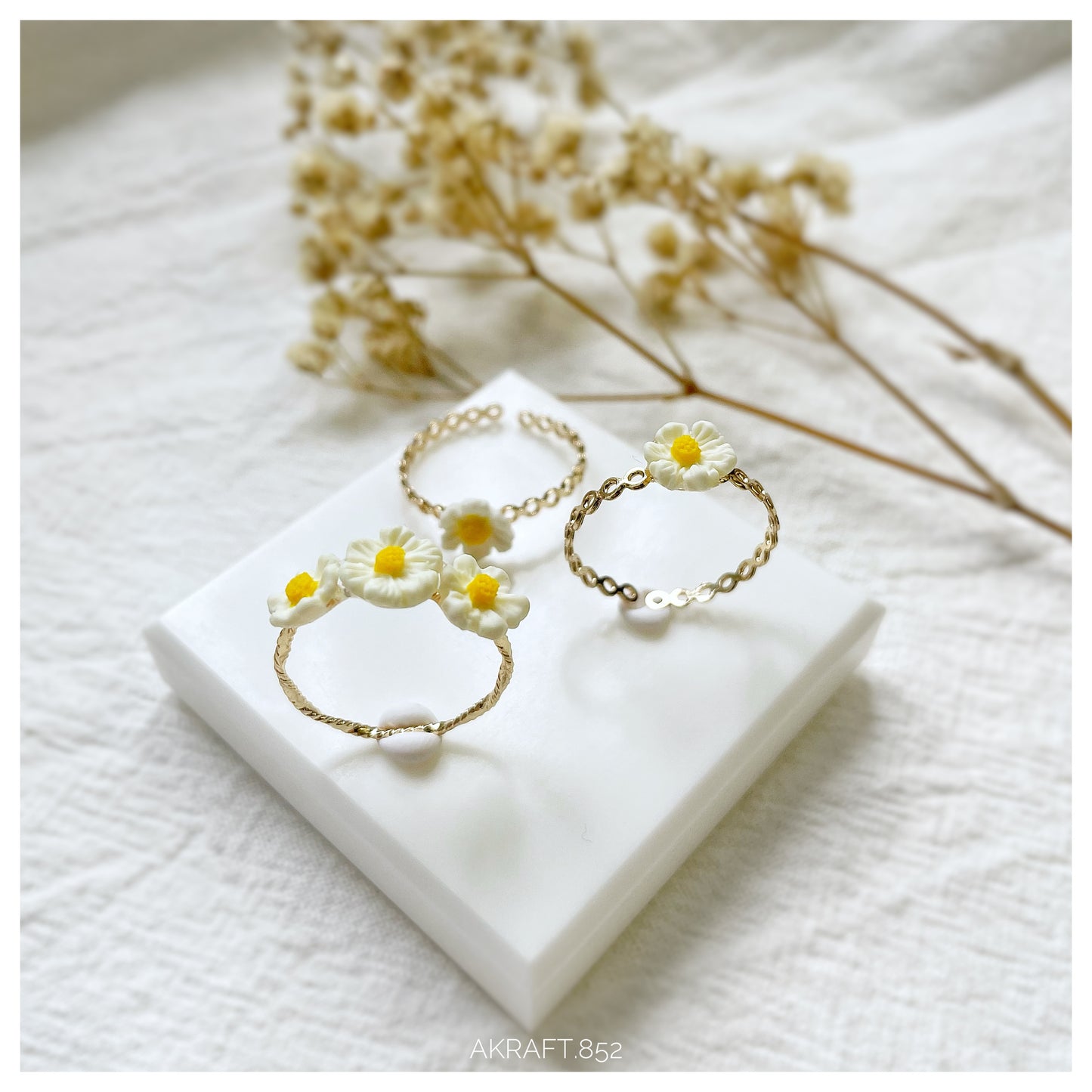 Little Daisy Ring